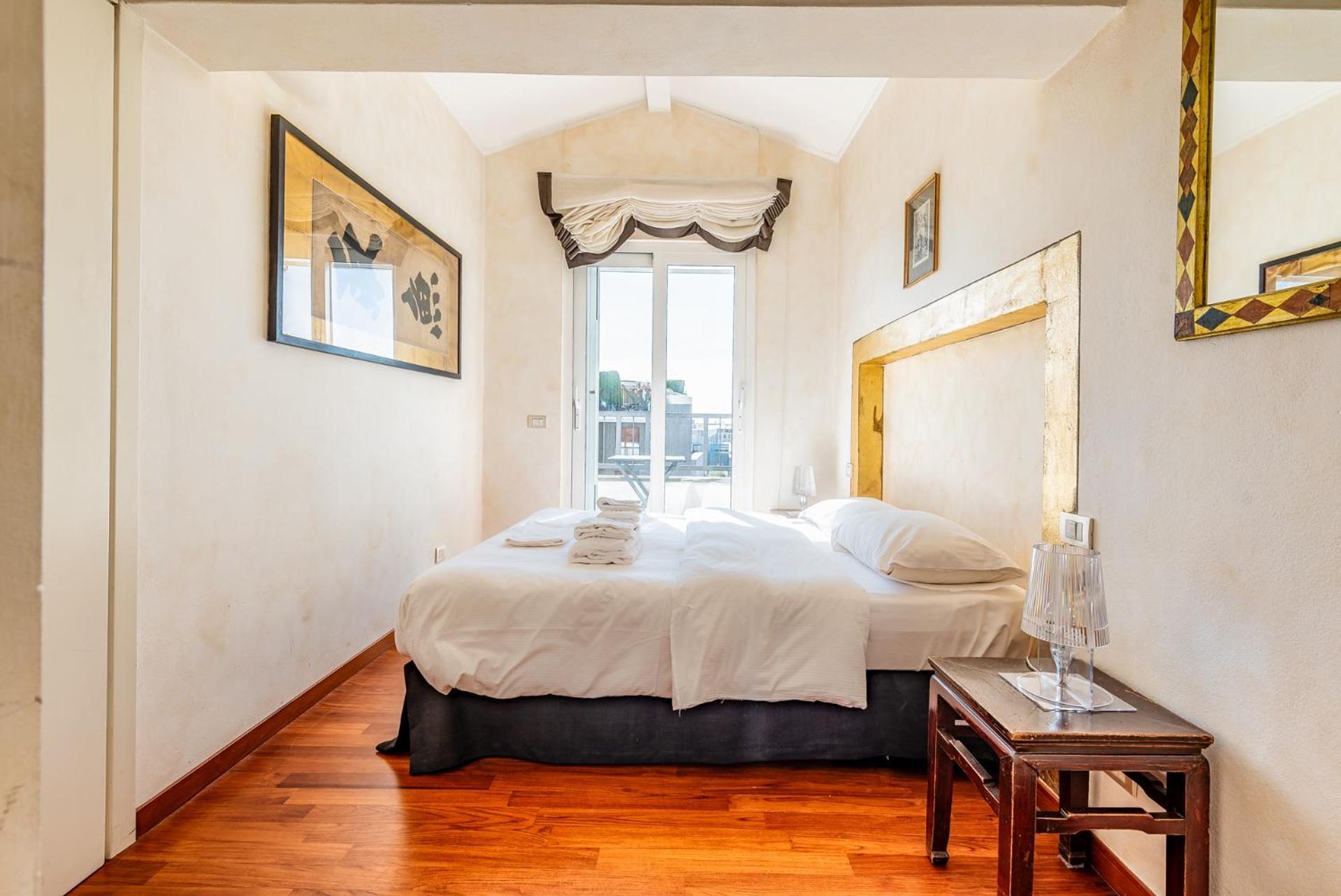 Appartement Brand New Central Beatrice D'este Milaan